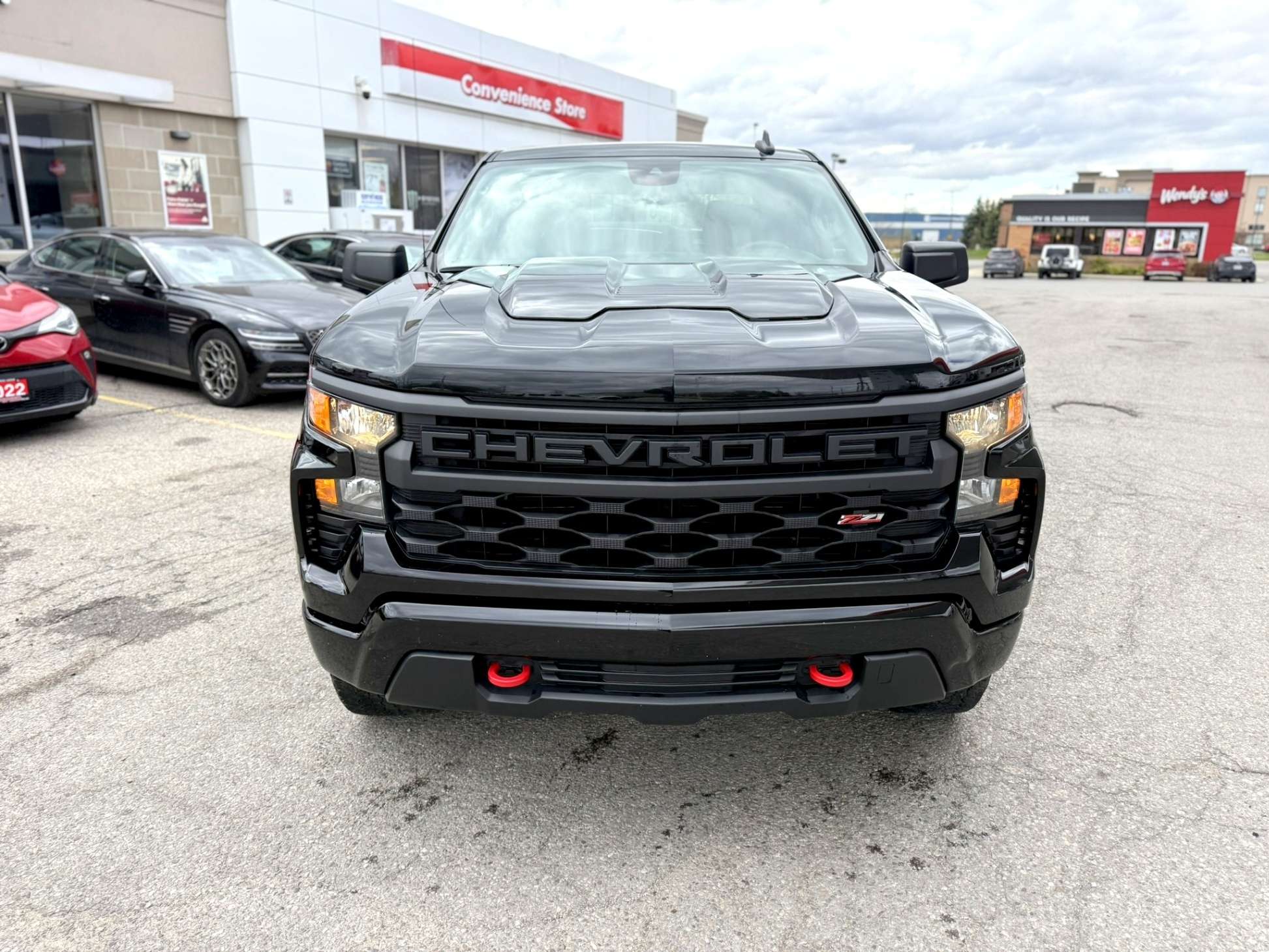 2024 Chevrolet Silverado 1500 4WD Crew Cab 157 Custom Trail Boss / Z71 / No Acci — снимка 1