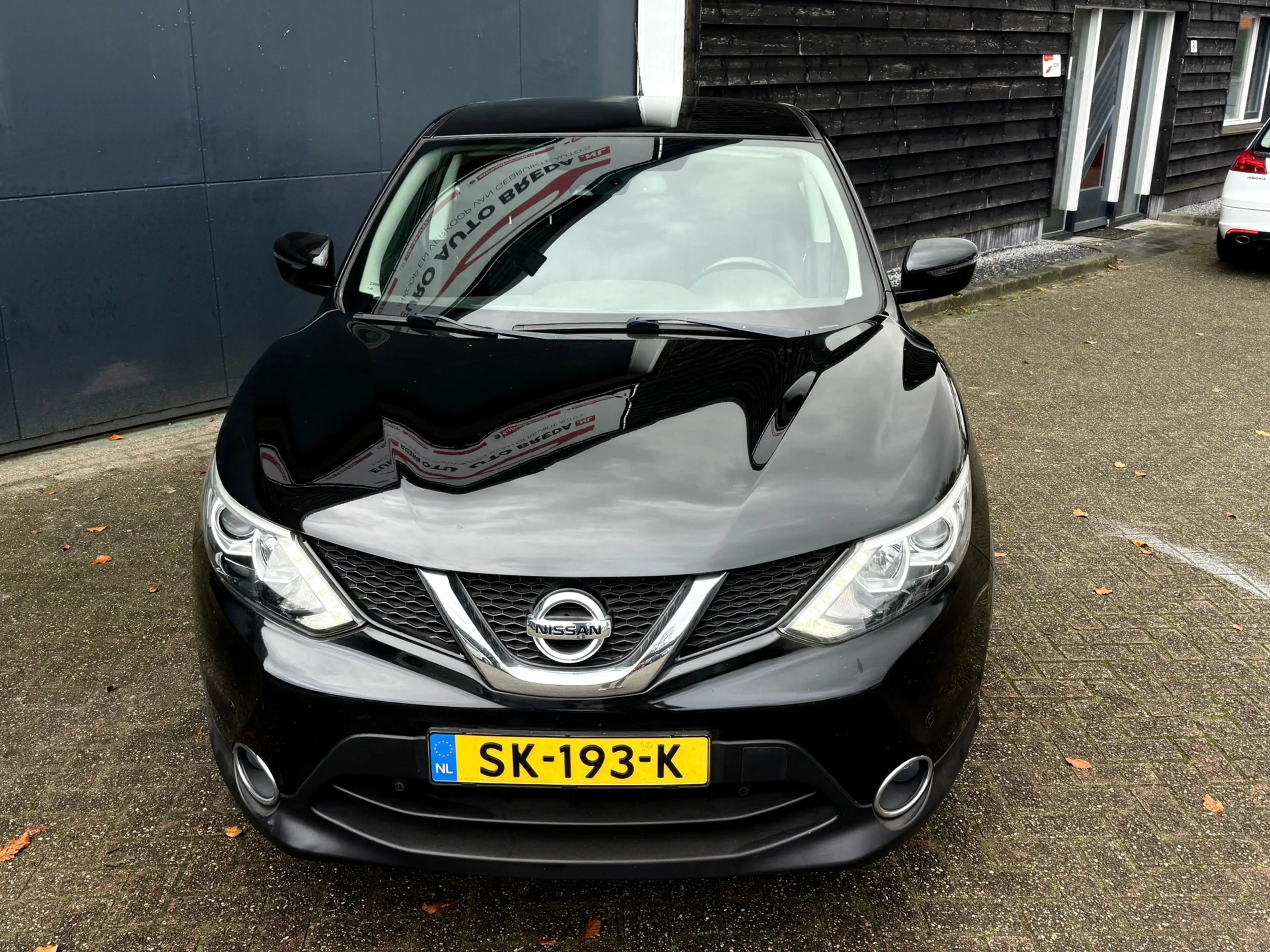 Nissan Qashqai 1.2 Connect Edition — photo 5