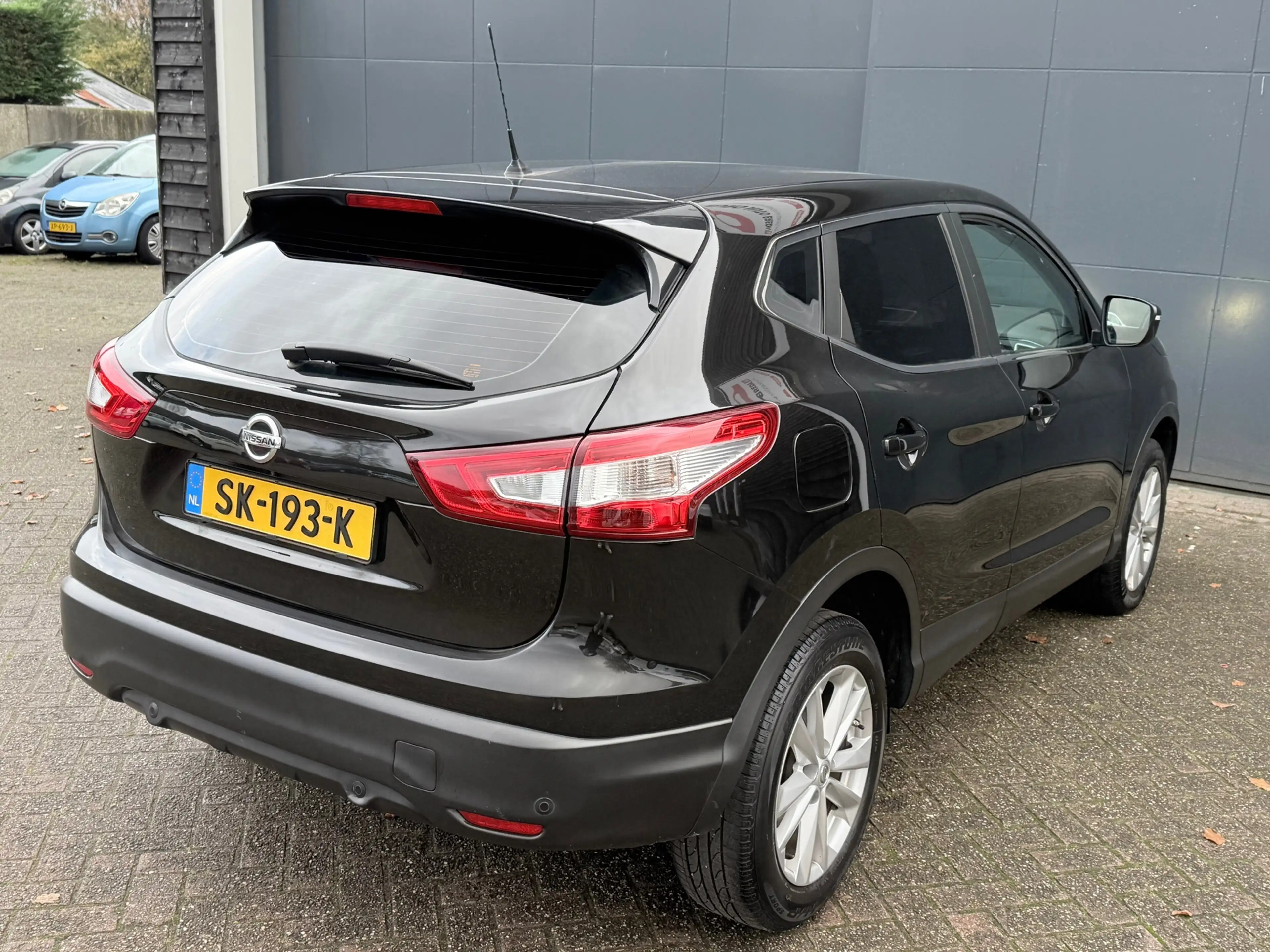 Nissan Qashqai 1.2 Connect Edition — photo 8