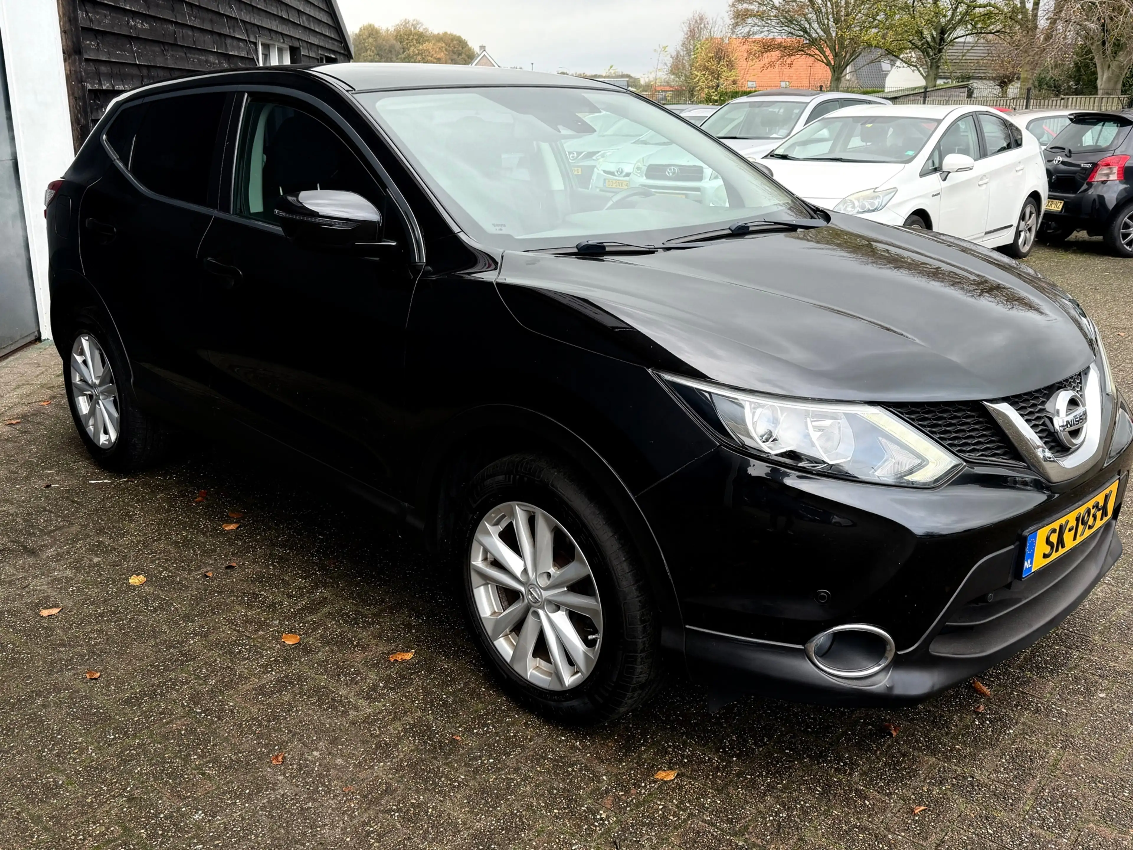 Nissan Qashqai 1.2 Connect Edition — photo 4