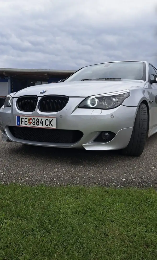 BMW 530 530d xDrive - 1