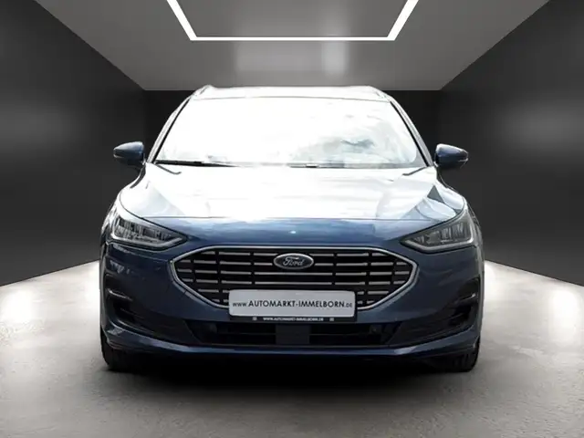 Ford Focus view 8