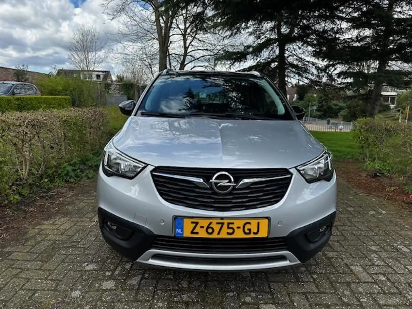 Opel Crossland X 1.2 Turbo 120 Jaar Edition! Navi! 360 Camera! Zilver - 2