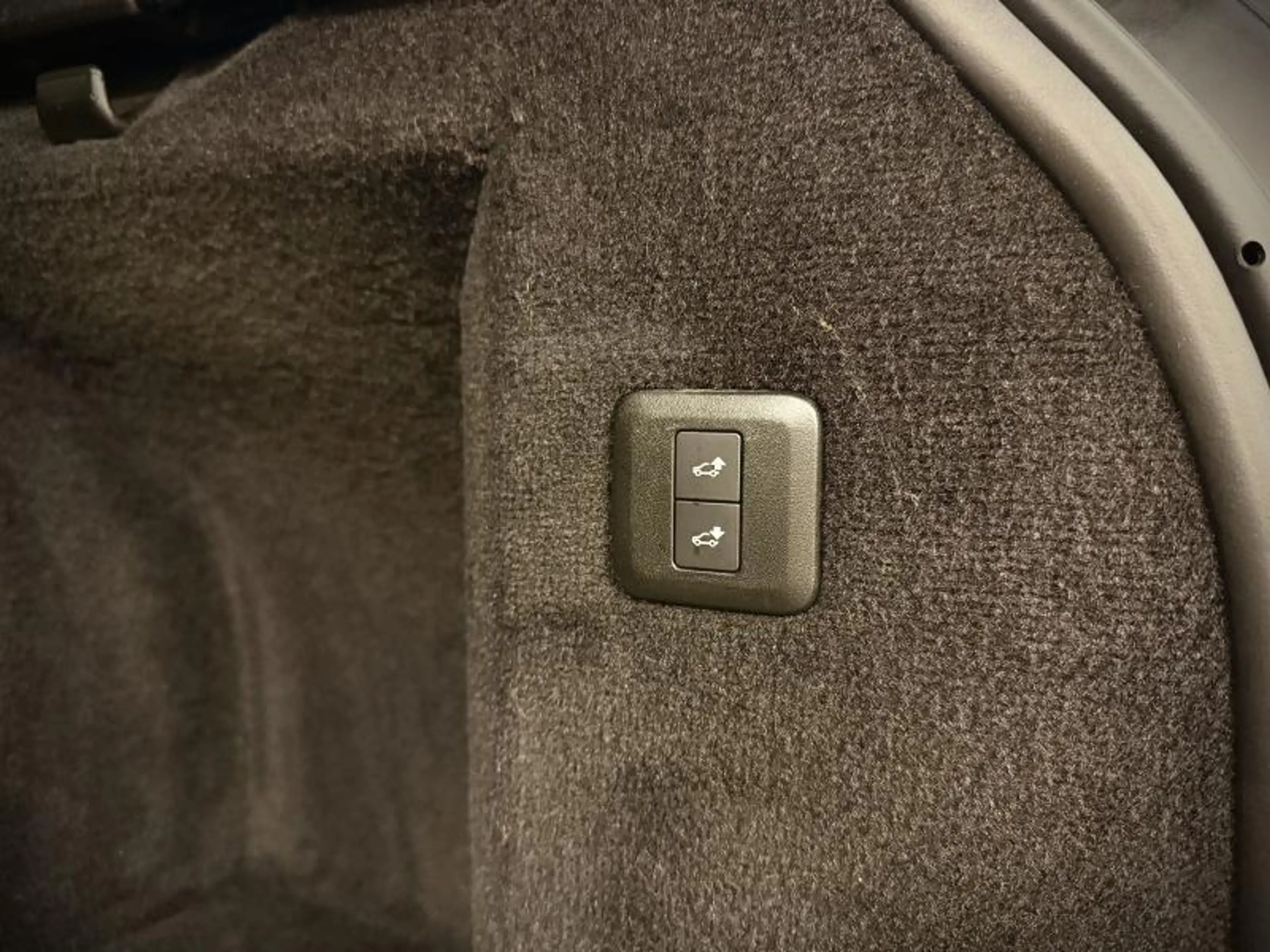 Land Rover Range Rover Sport HSE — photo 35