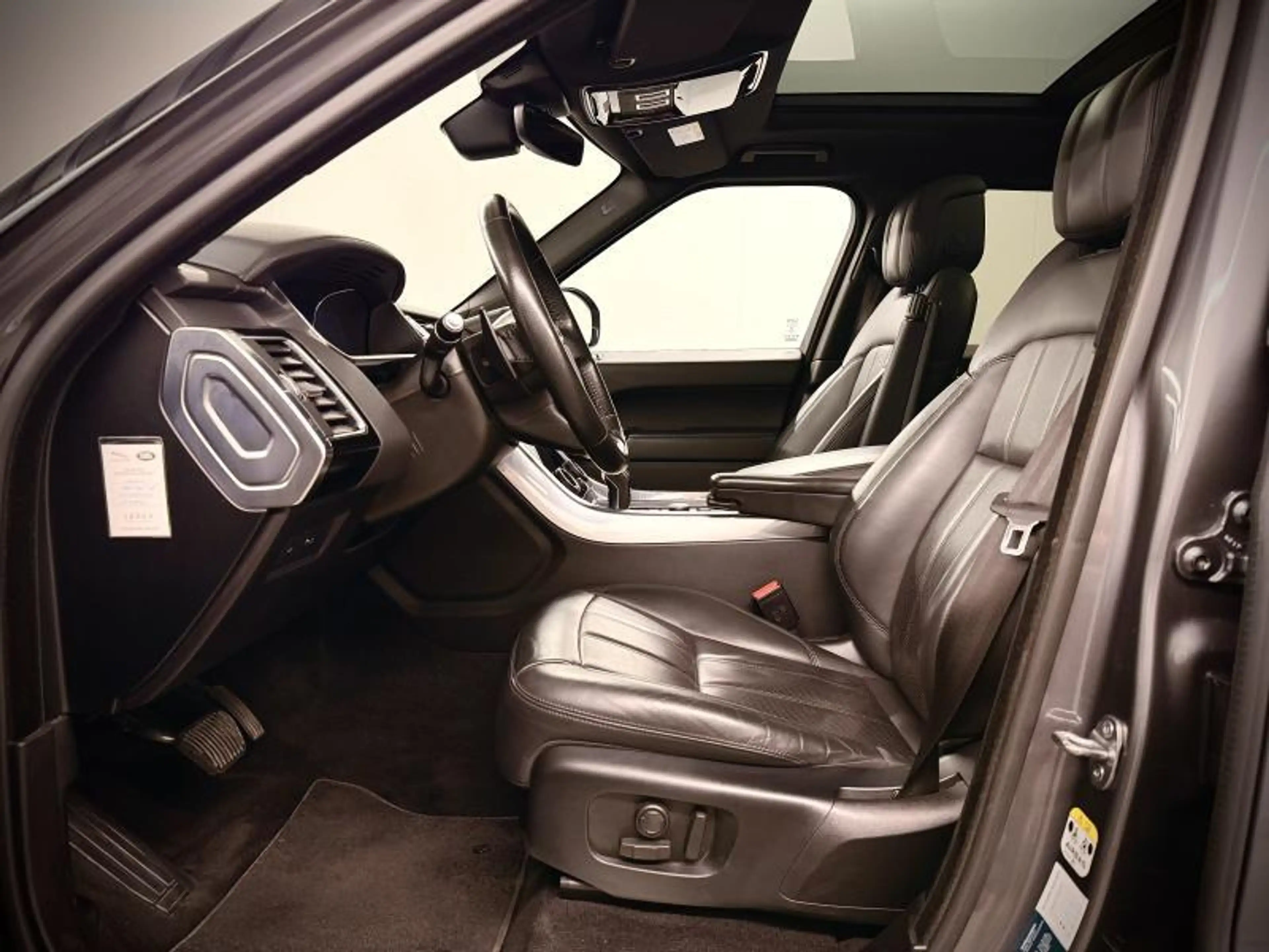 Land Rover Range Rover Sport HSE — photo 14