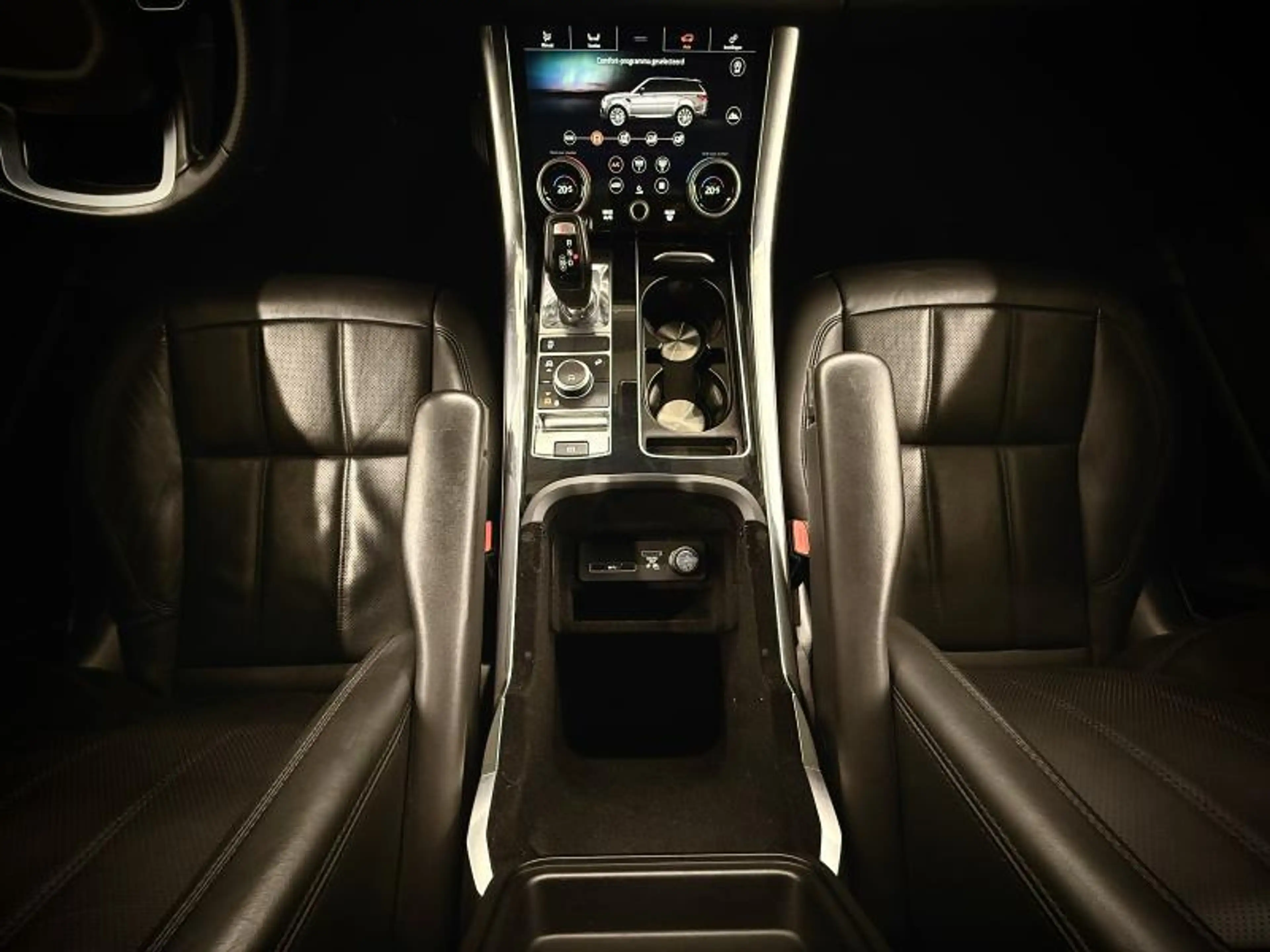 Land Rover Range Rover Sport HSE — photo 24