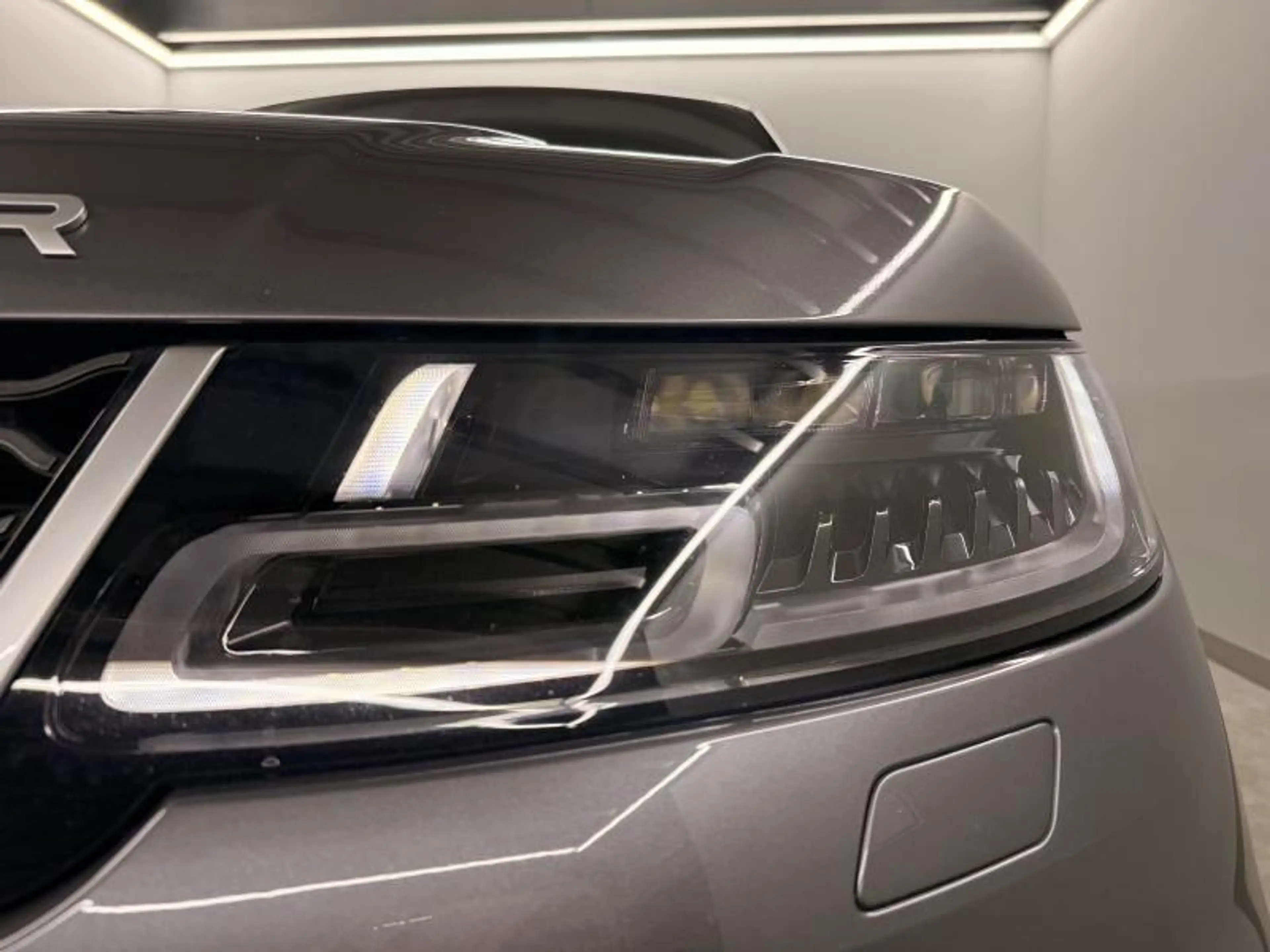 Land Rover Range Rover Sport HSE — photo 12