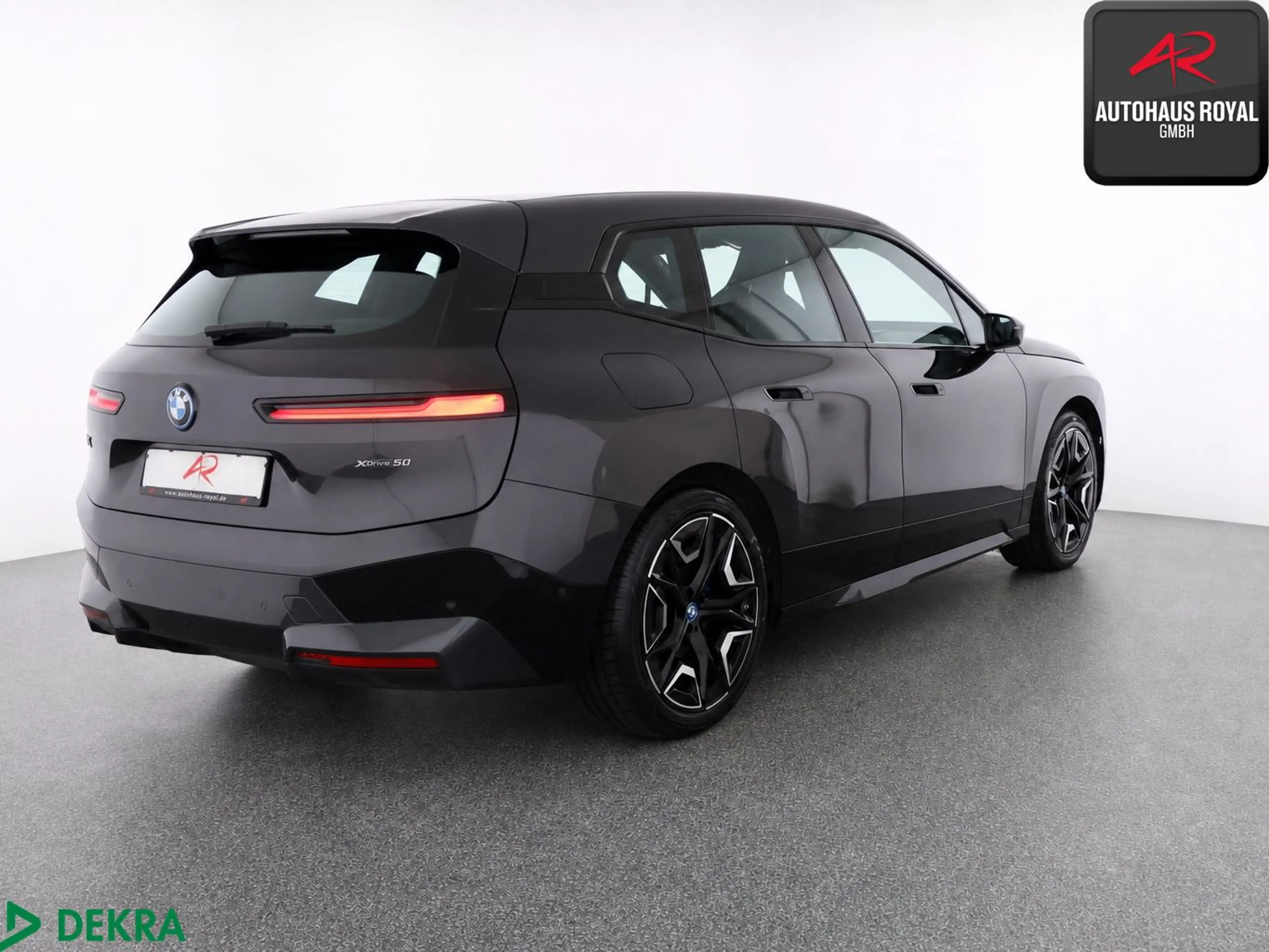 BMW iX xDrive50 SPORT LASER,SKYLOUNGE,360,HEAD,ACC, — photo 5