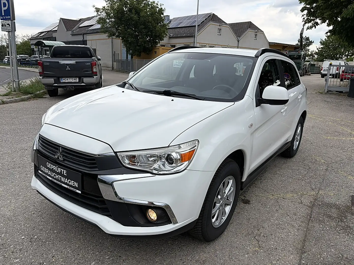 Mitsubishi ASX 1,6 MIVEC Austria Edition Connect Weiß - 2