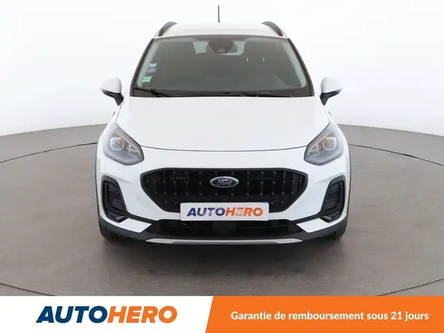 Ford Fiesta view 9