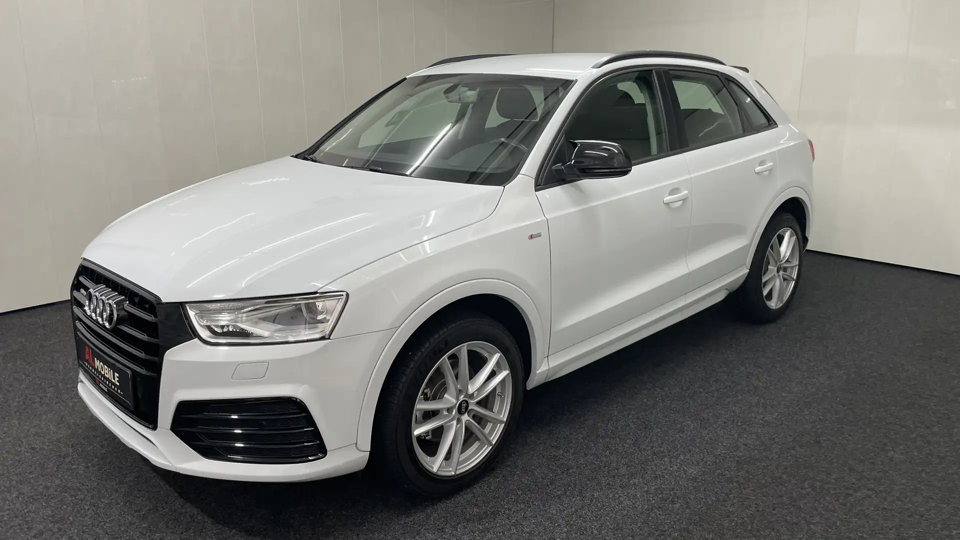 Audi Q3 Exterieur-Paket S-line 1.4 TFSI XENON SHZ NAVI PDC Blanc - 1