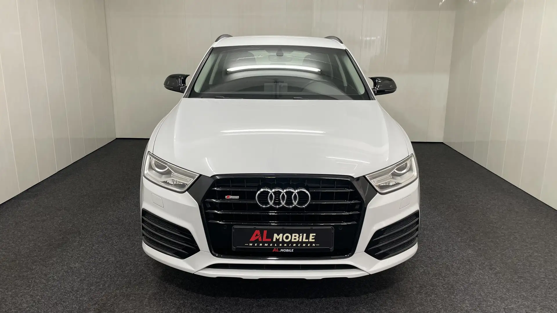 Audi Q3 Exterieur-Paket S-line 1.4 TFSI XENON SHZ NAVI PDC Blanc - 2