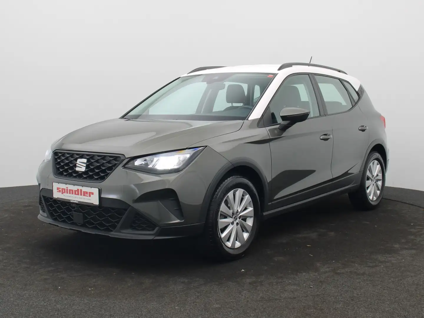 SEAT Arona Style 1.0 TSI / FullLink, LED, PDC, Klima Gris - 2