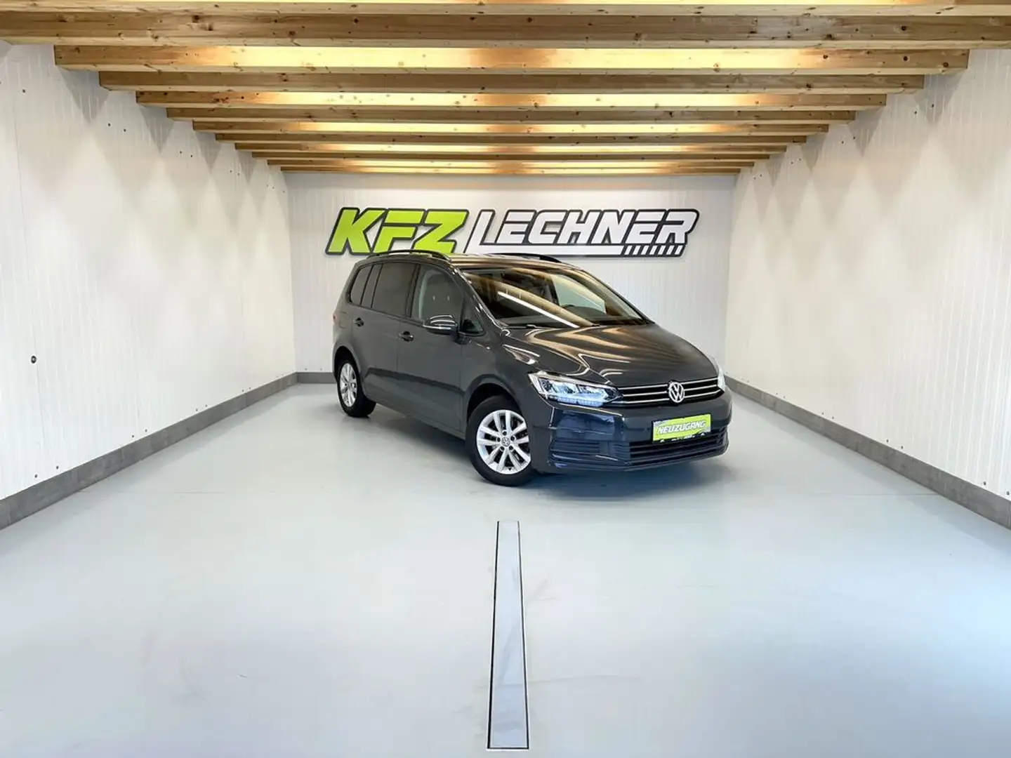 Volkswagen Touran 1,6 TDI ''LED*SITZH*NAVI*PDC*USB*FREISPR'' Grau - 1