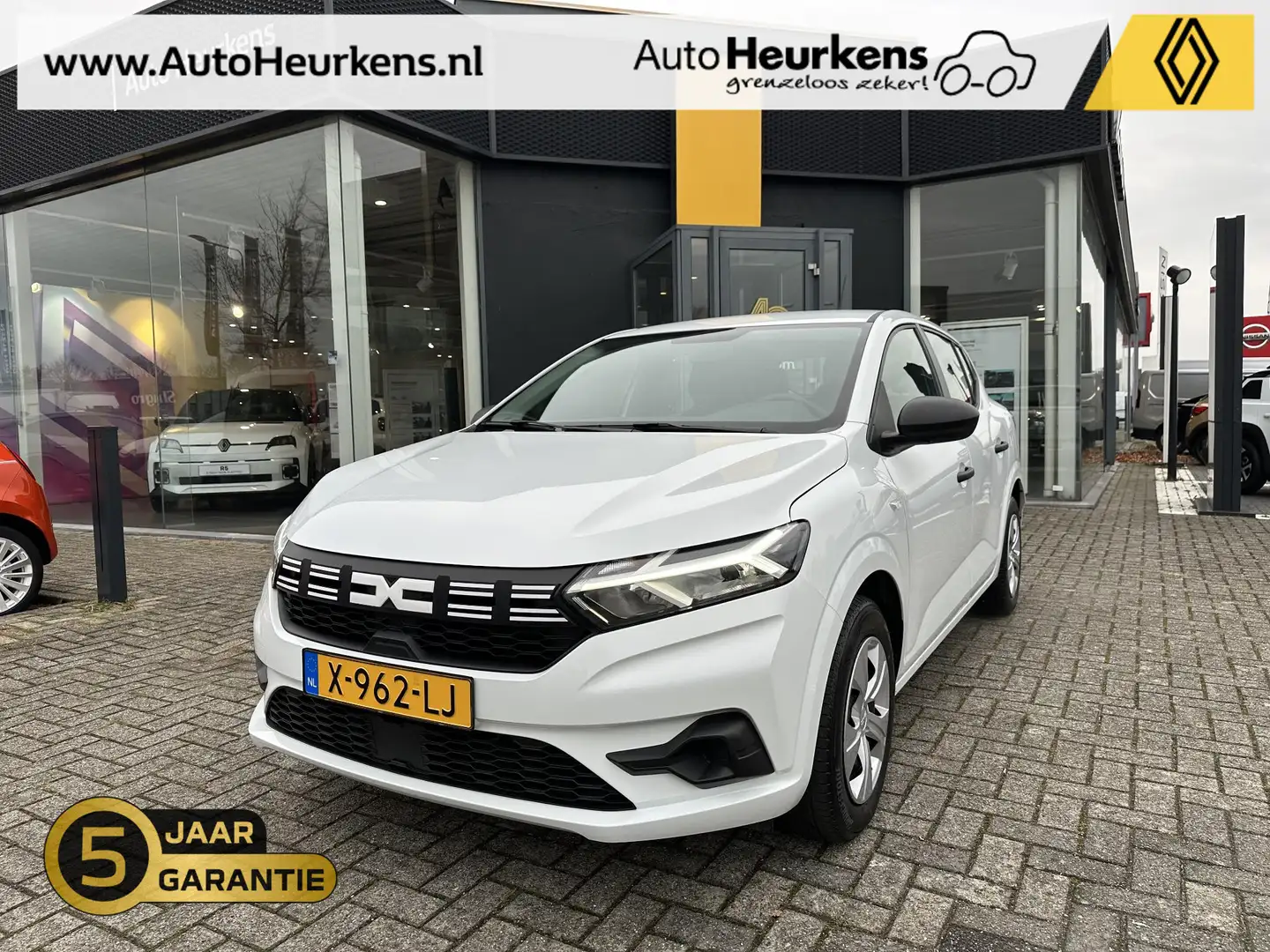 Dacia Sandero 1.0 TCe 100 ECO-G Essential l 3 jaar verlengde gar Wit - 1