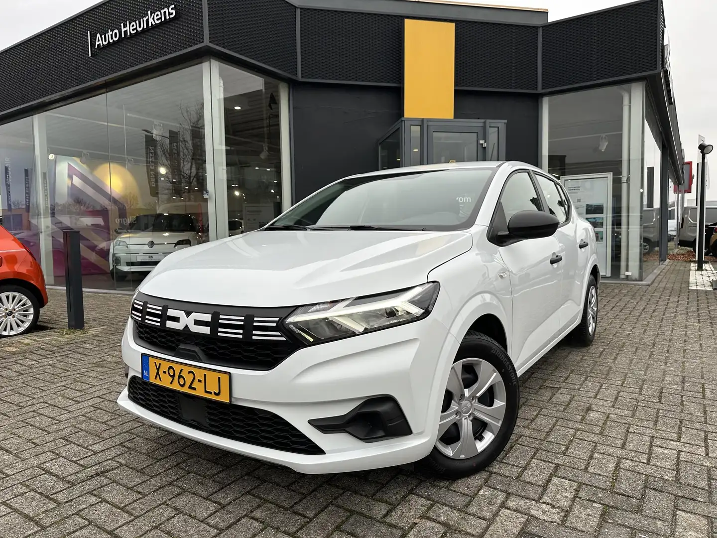 Dacia Sandero 1.0 TCe 100 ECO-G Essential l 3 jaar verlengde gar Wit - 2