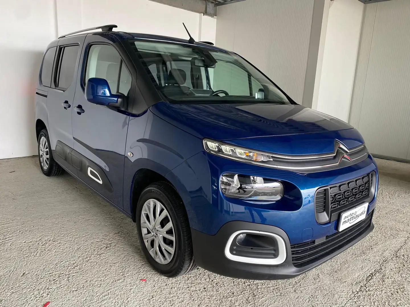 Citroen Berlingo Berlingo 1.5 bluehdi M Feel s&s 130cv Azul - 2