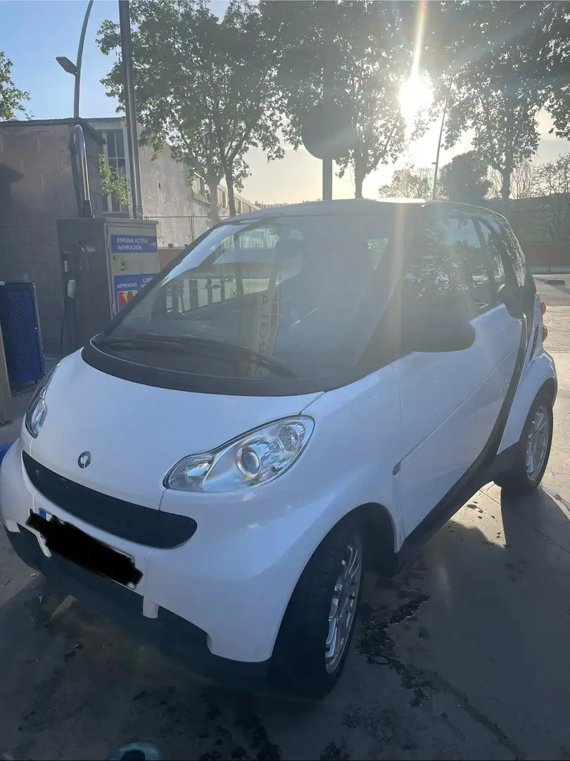 smart forTwo Coupe MHD. Blanco - 2