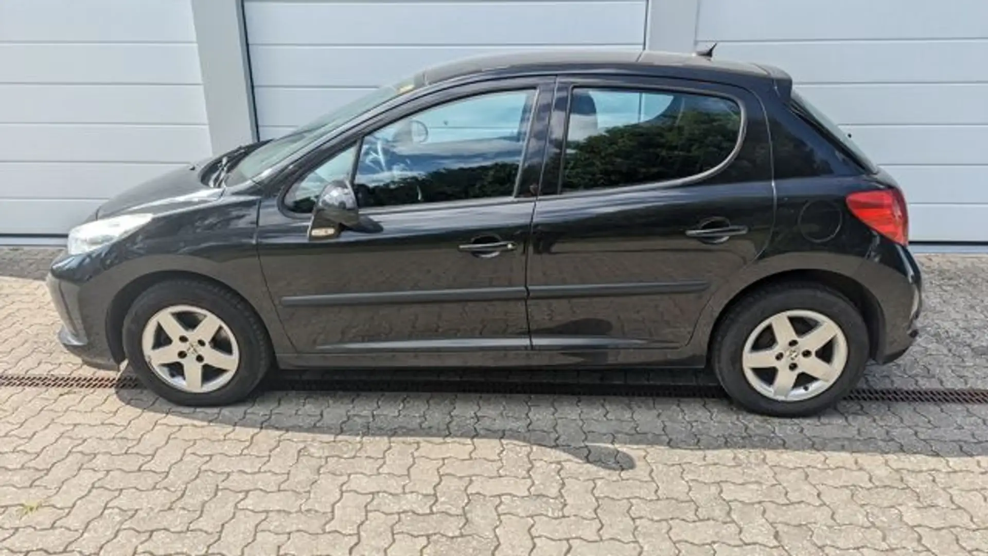 Peugeot 207 Urban Move*Klima*Alufelgen* Schwarz - 2