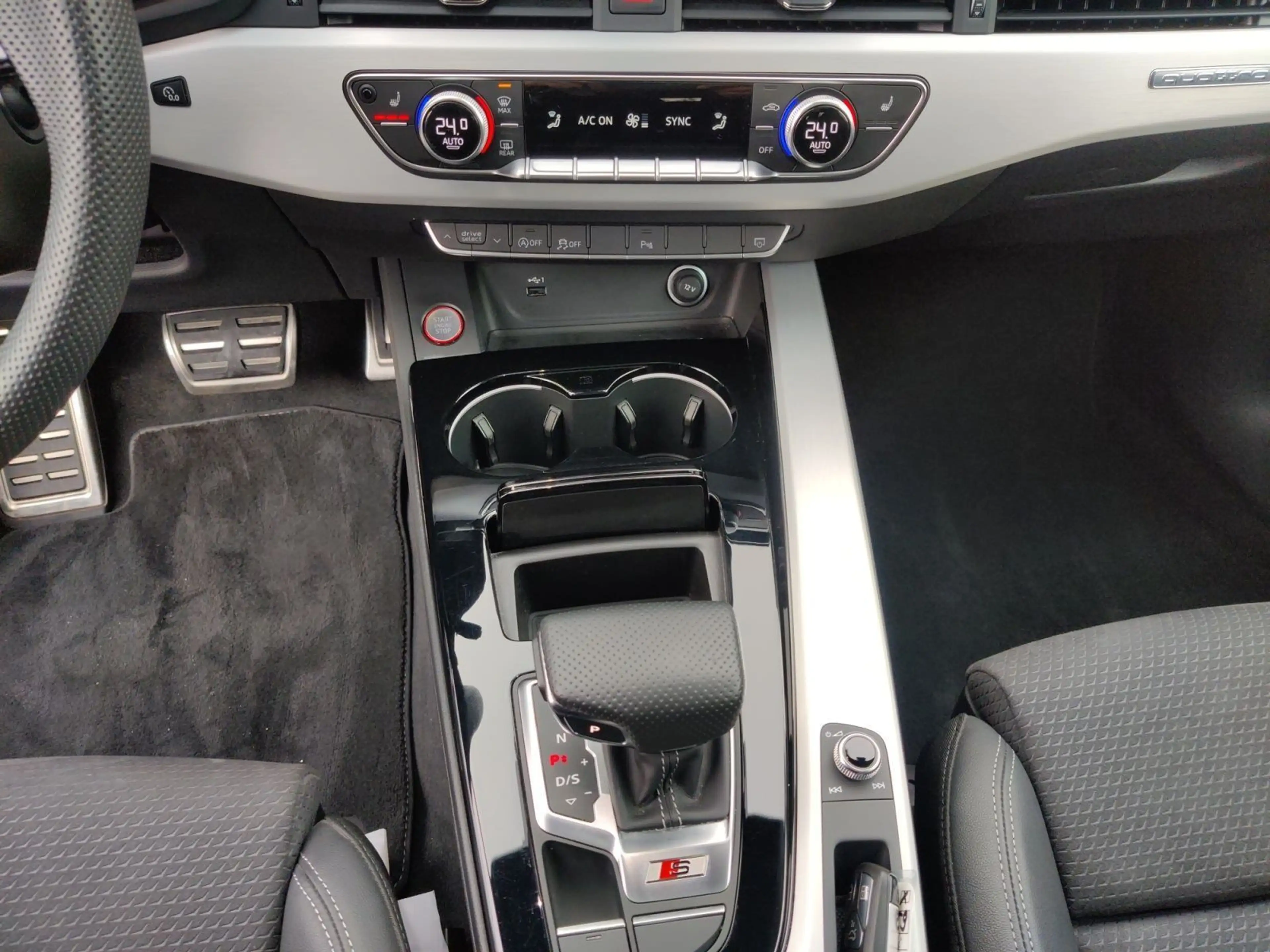 Audi S4 55 TDI q. Tiptr. competition edition, P — photo 13