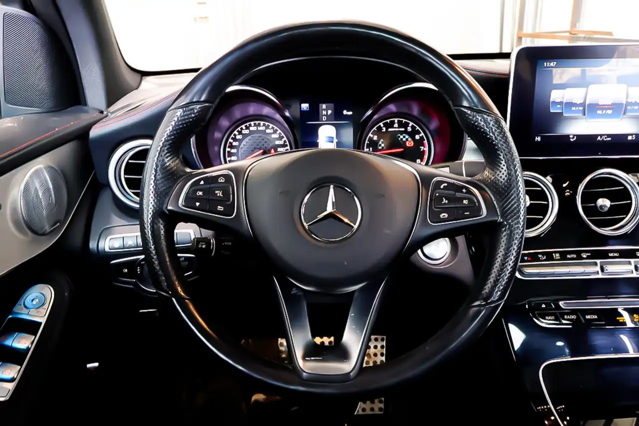 Mercedes-Benz GLC снимка Mercedes-Benz GLC