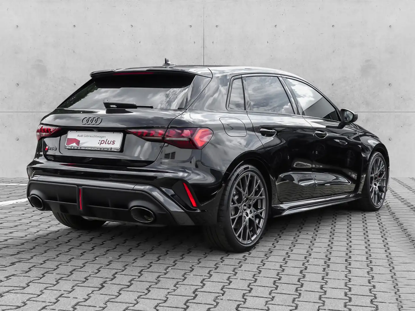 Audi RS3 Schwarz - 2