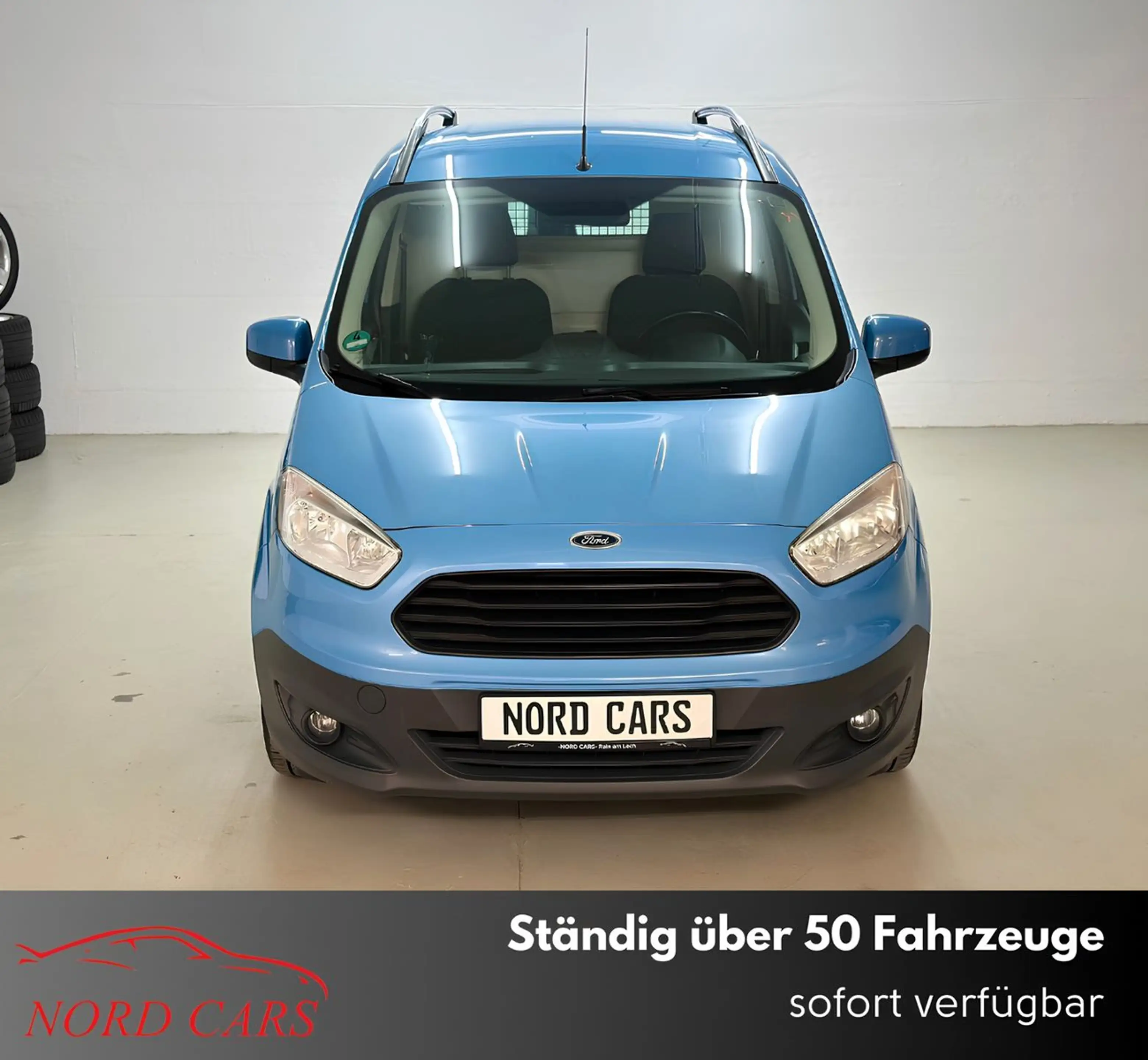 Ford Transit Courier *KLIMA *KAMERA *NAVI *SHZ *PDC