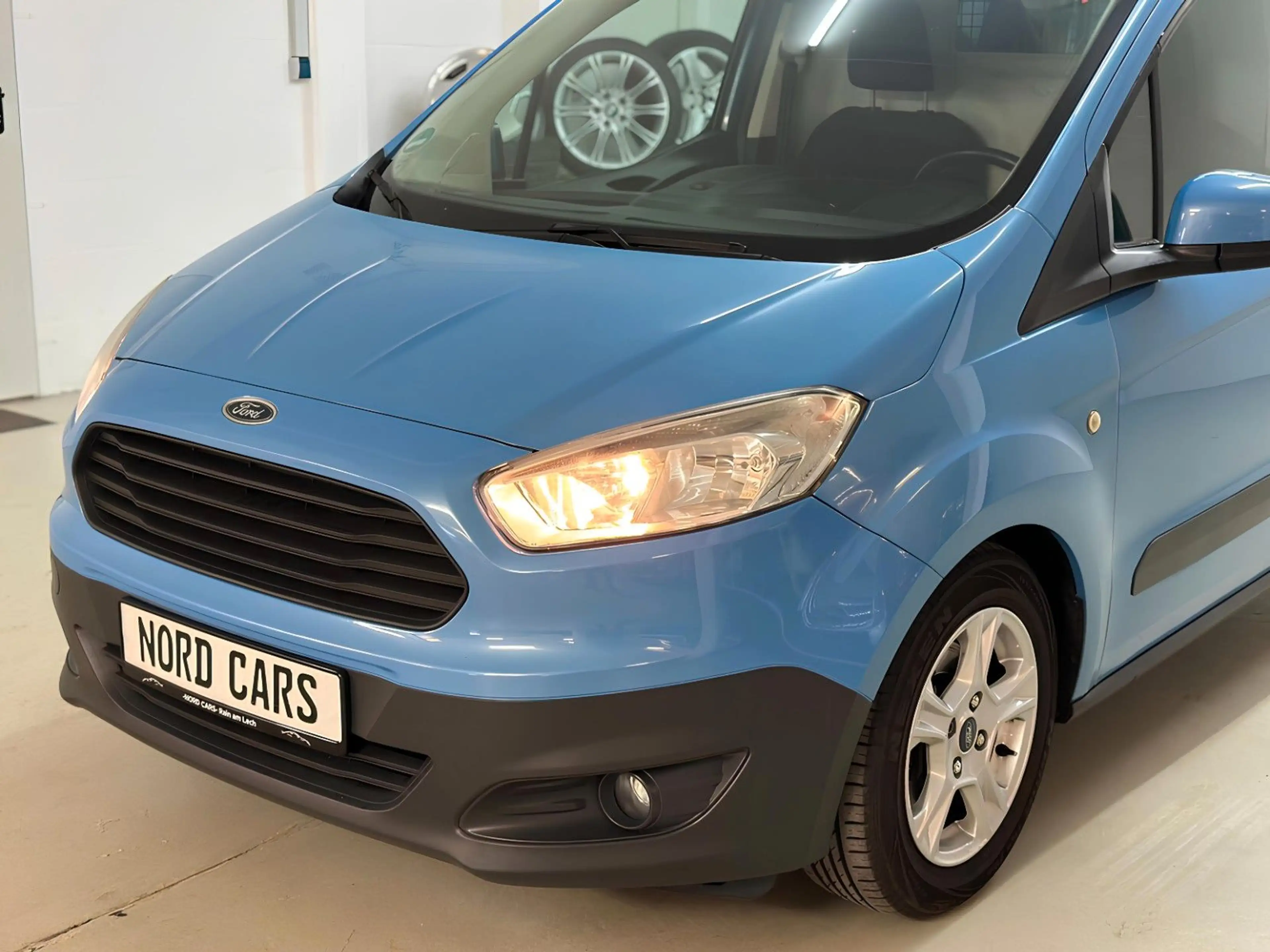 Ford Transit Courier *KLIMA *KAMERA *NAVI *SHZ *PDC — photo 3