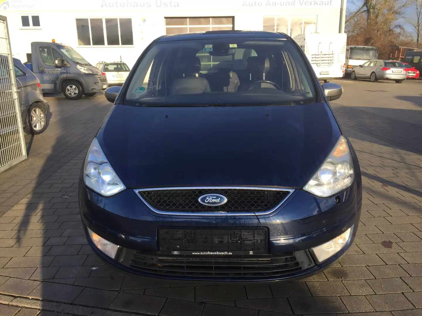 Ford Galaxy 2.2 TDCi DPF Titanium Blau - 2