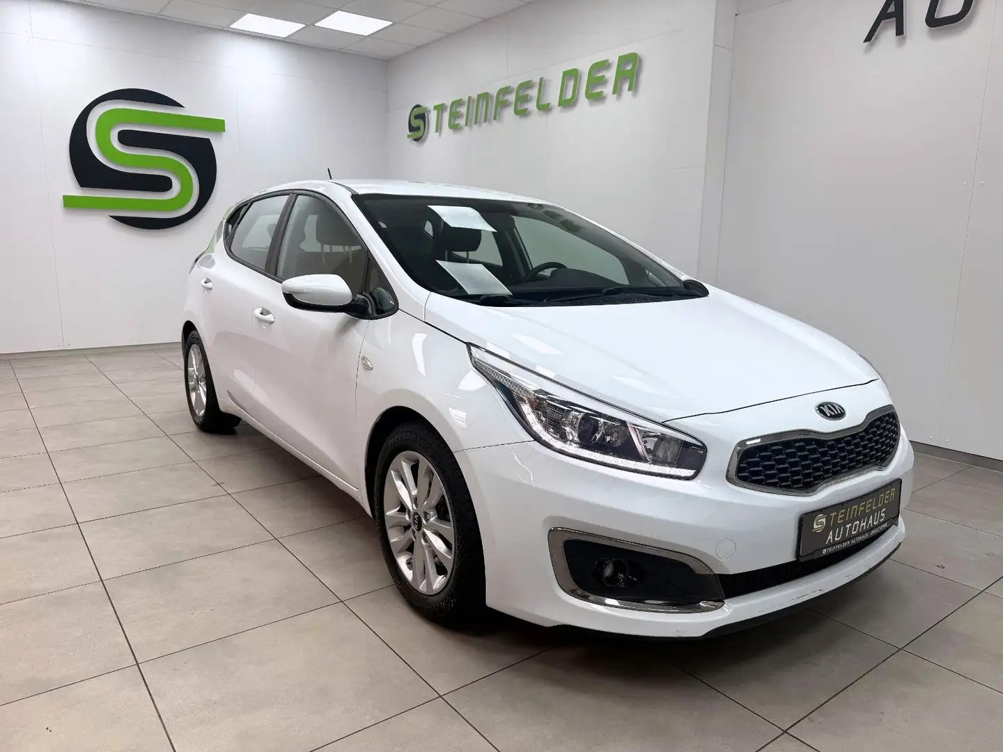 Kia Ceed / cee'd Ceed 1.4 Edition 7 / 5T / KLIMA / ALU / SHZ /LED Wit - 1