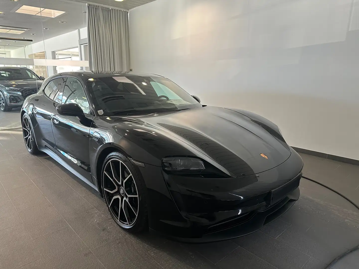 Porsche Taycan Taycan 4S Sport Turismo Schwarz - 2