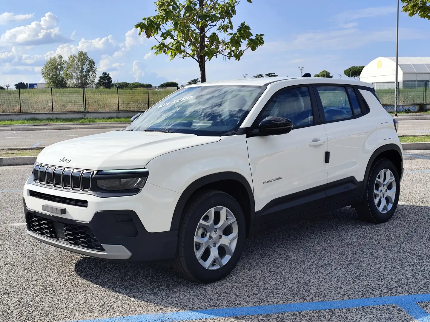 Jeep Avenger Avenger 1.2 turbo Altitude fwd 100cv KM0 Blanc - 1