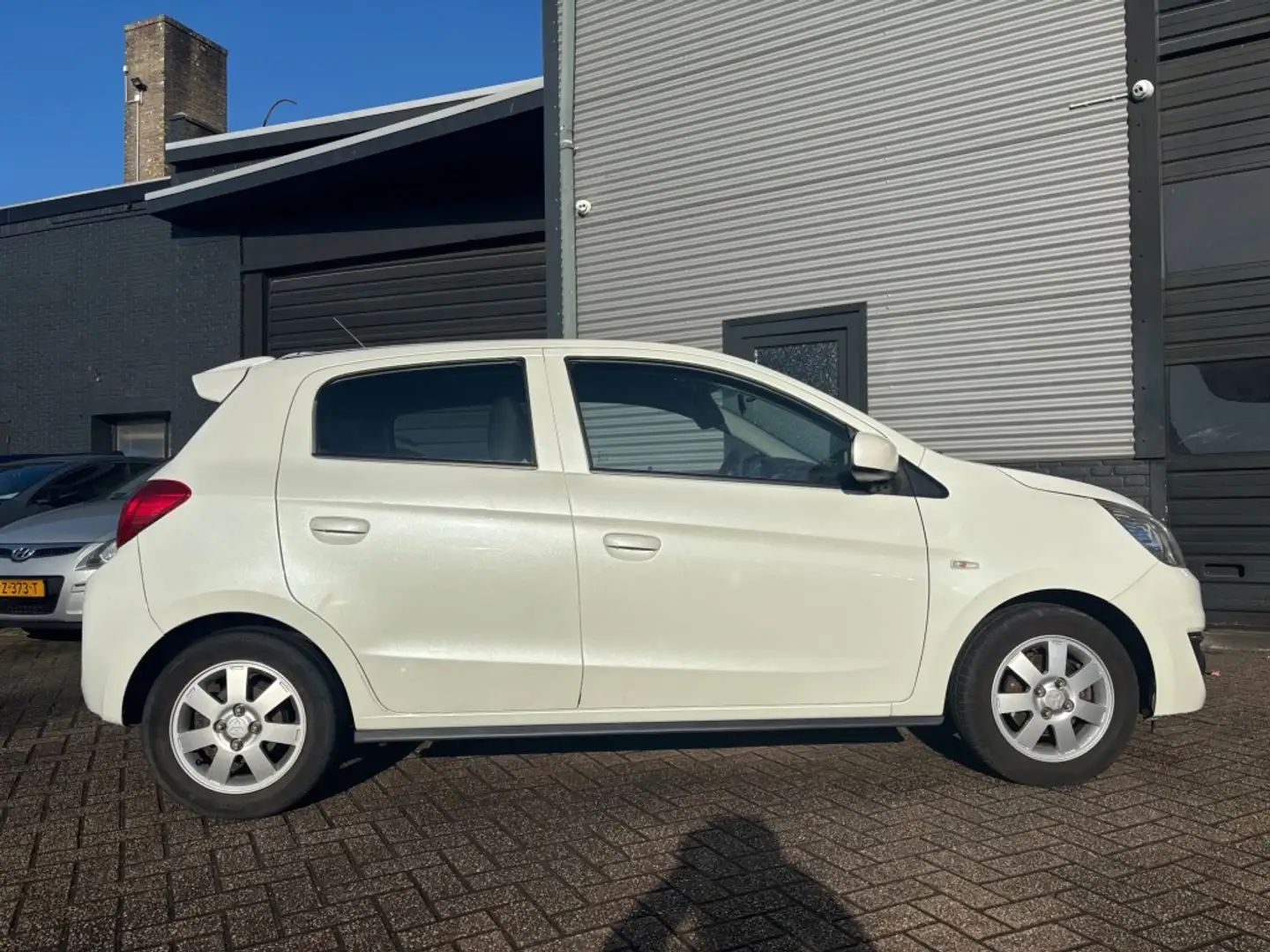 Mitsubishi Space Star 1.0 Cool+ 3 MND GAR | NAVI | AIRCO | SPORTVELGEN | Blanc - 2