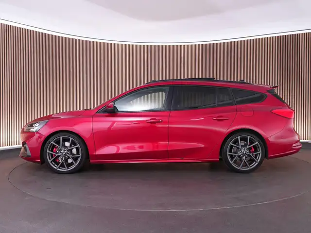 Ford Focus view 7