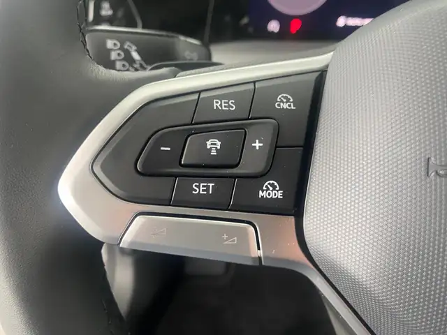 Volkswagen Golf view 14