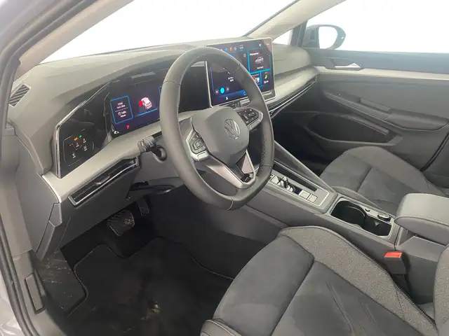 Volkswagen Golf view 8