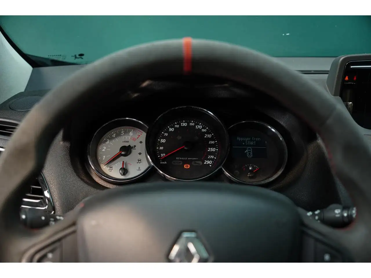 Renault Megane Coupé — photo 13