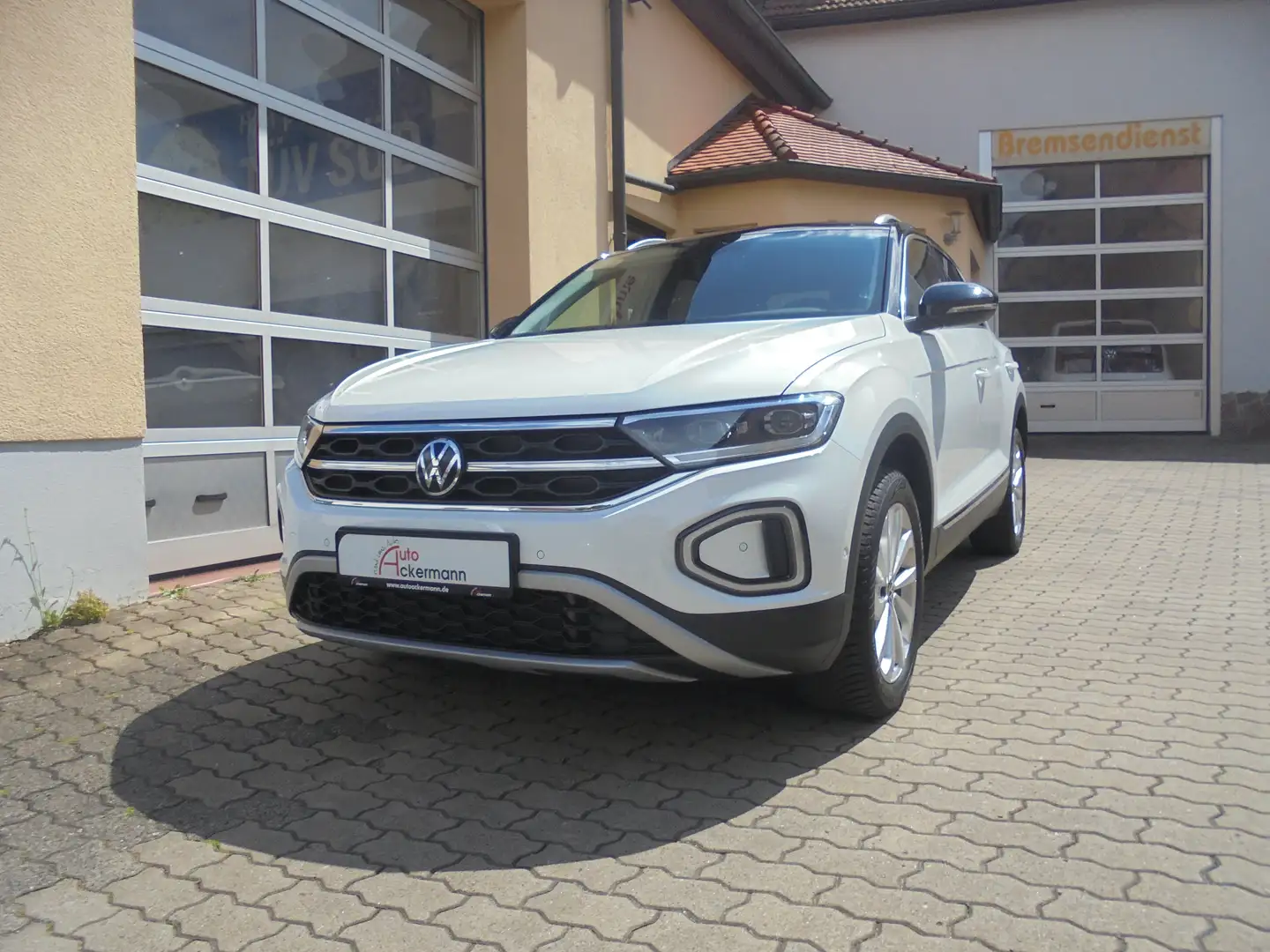 Volkswagen T-Roc 1,5 TSi  Style DSG AHK Blanc - 1