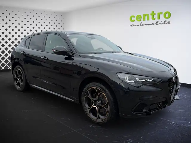 Alfa Romeo Stelvio Intensa Q4 2.0 280 Ansicht 3