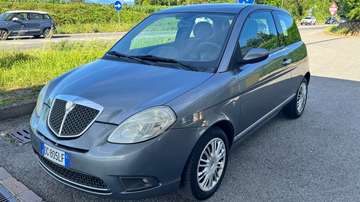 Ypsilon II 2007 1.2 8v Argento