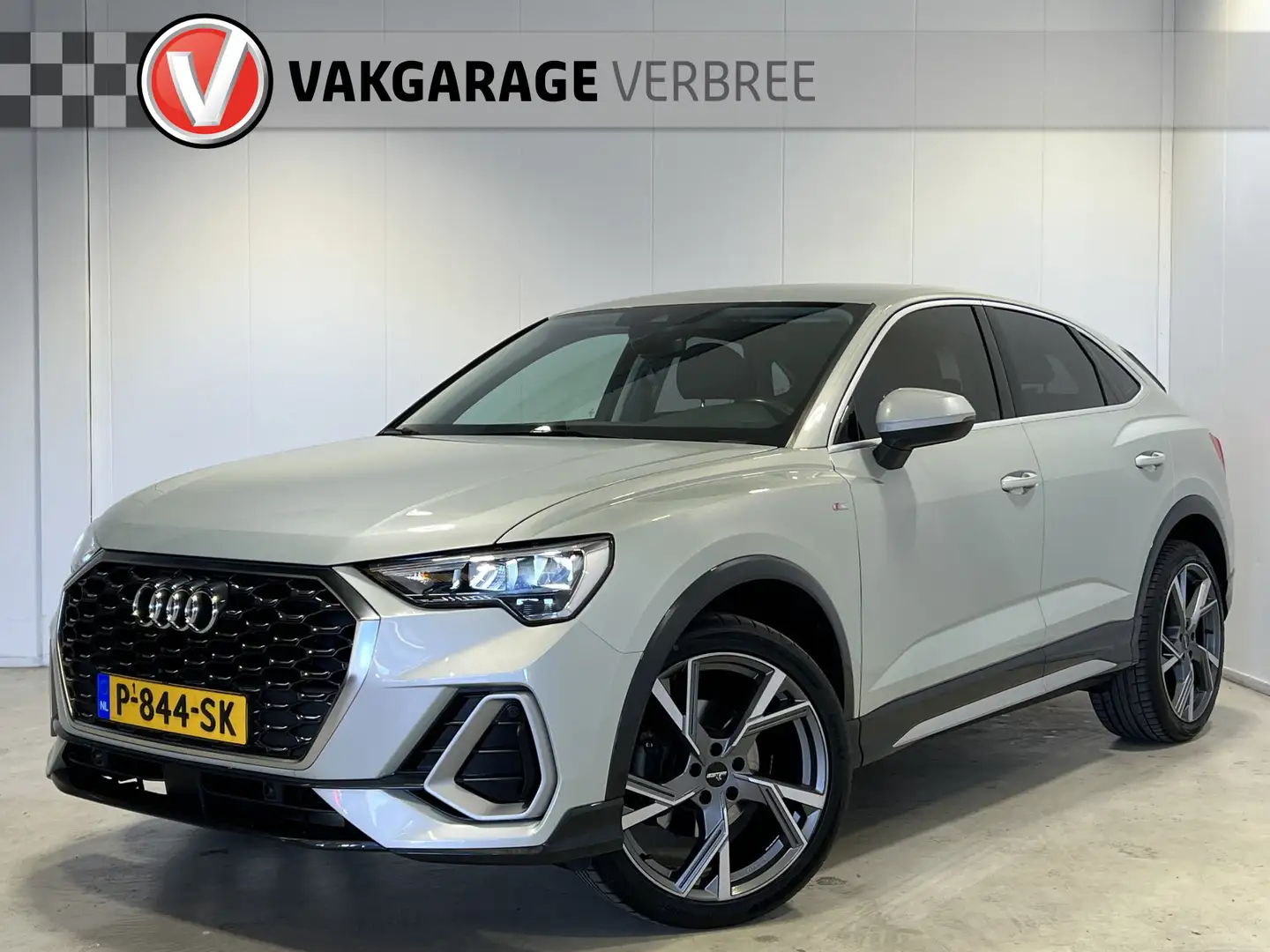 Audi Q3 Sportback 35 TFSI S Edition | Navigatie/Android/Ap Grijs - 1