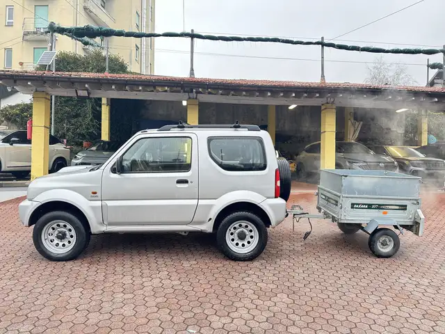 Suzuki Jimny 1.5 ddis td 4wd