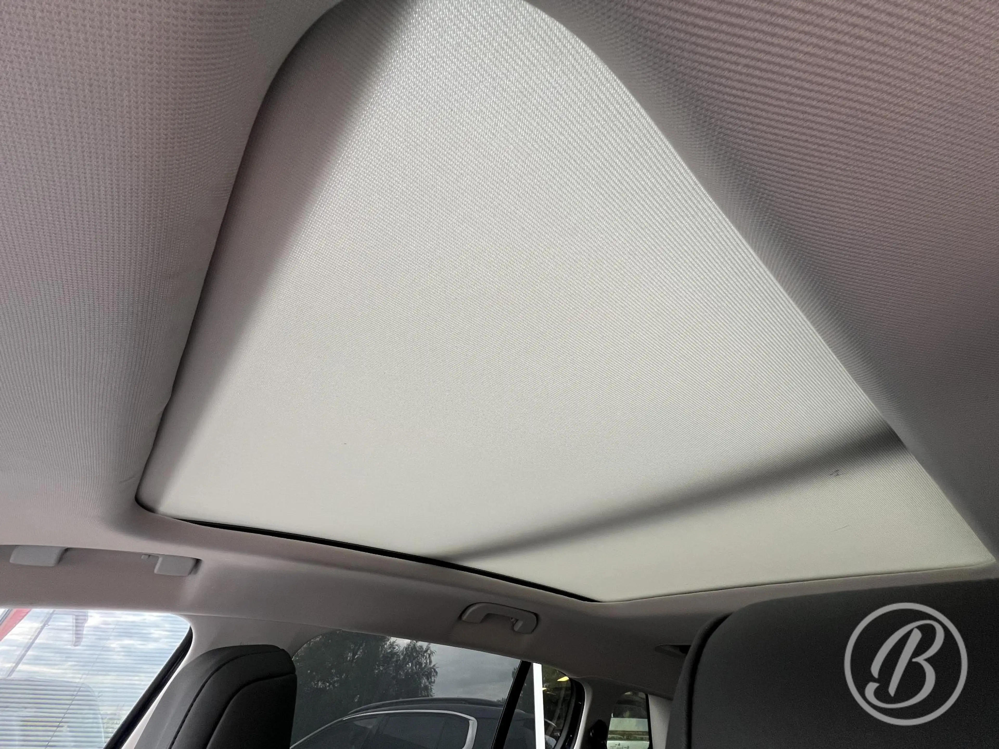Citroen C5 Aircross 1.6 Plug-in Hybrid 225 Business Plus — photo 40