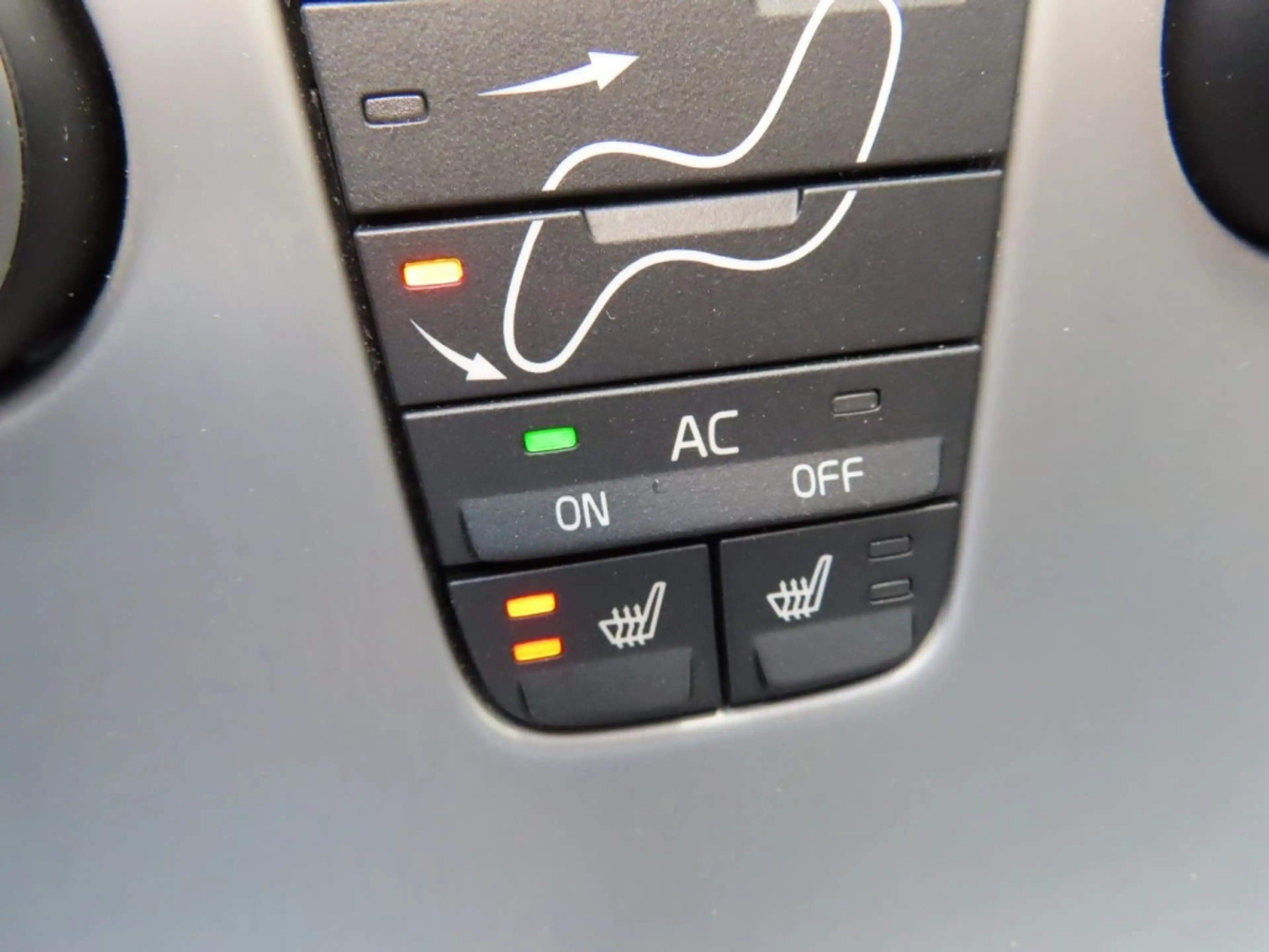 Volvo C70 2.4I Momentum Aut. Ecc Cruise Pdc Top Auto 2007 — photo 26