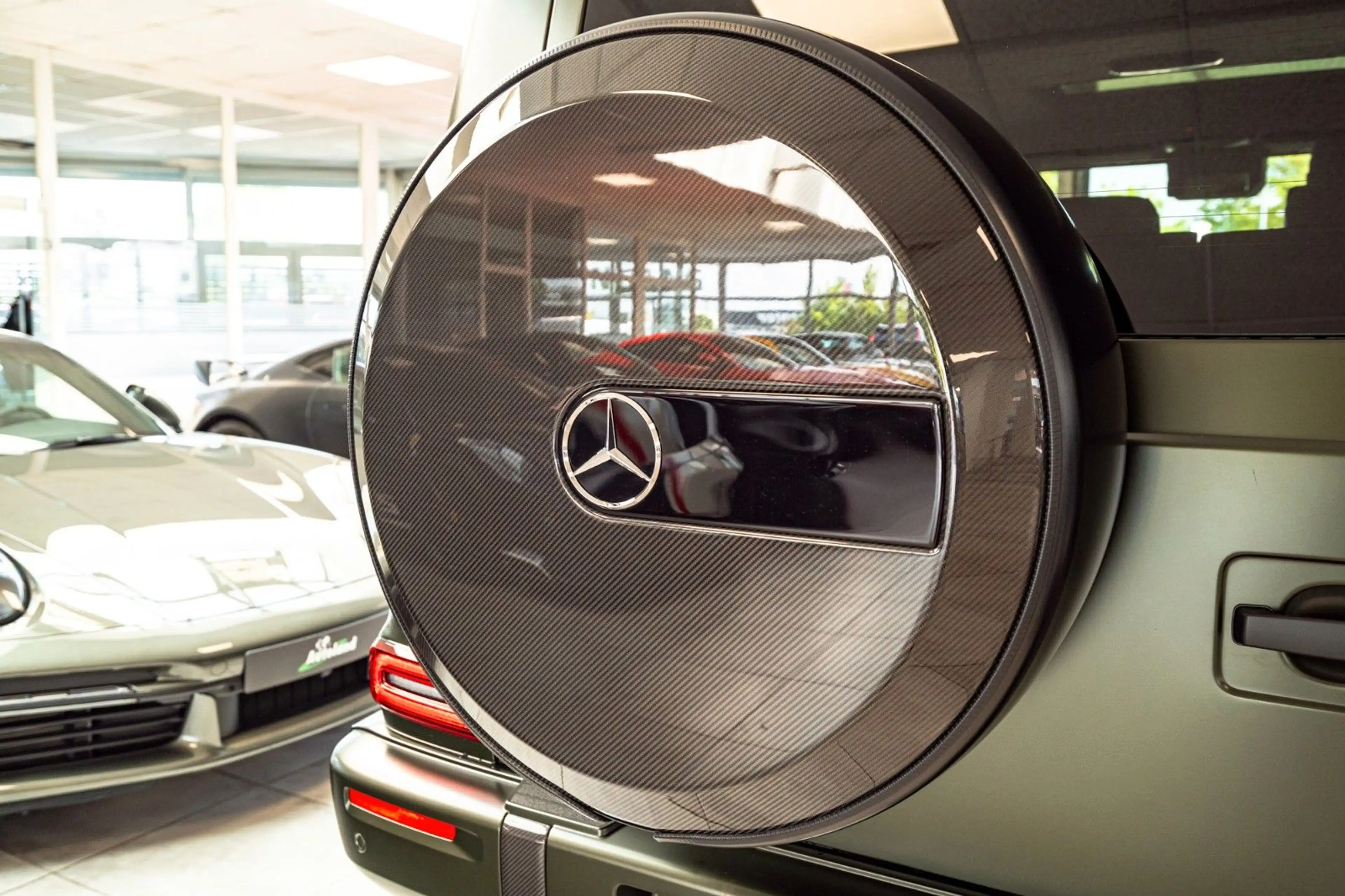 Mercedes-Benz G 63 AMG G63 *Carbon in/out*A22*FOND*OLIVMAGNO*2026 — photo 11