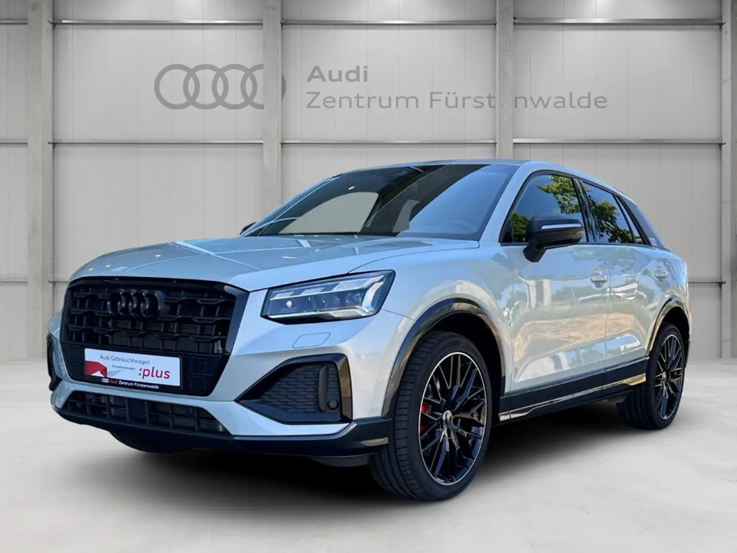 Audi Q2 35 TFSI S tronic advanced AHK-abnehmbar Navi Digit Silber - 1