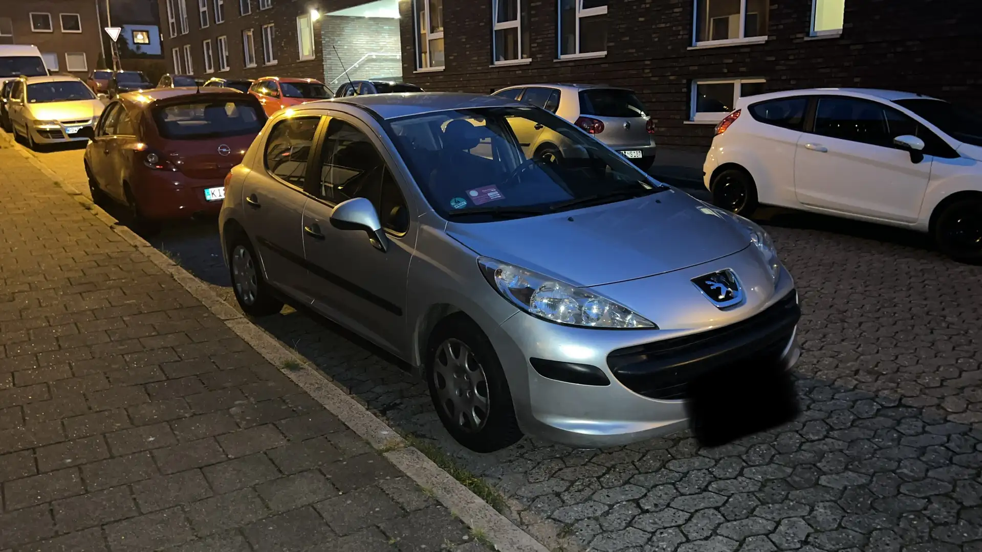 Peugeot 207 TÜV BIS APRIL - 1