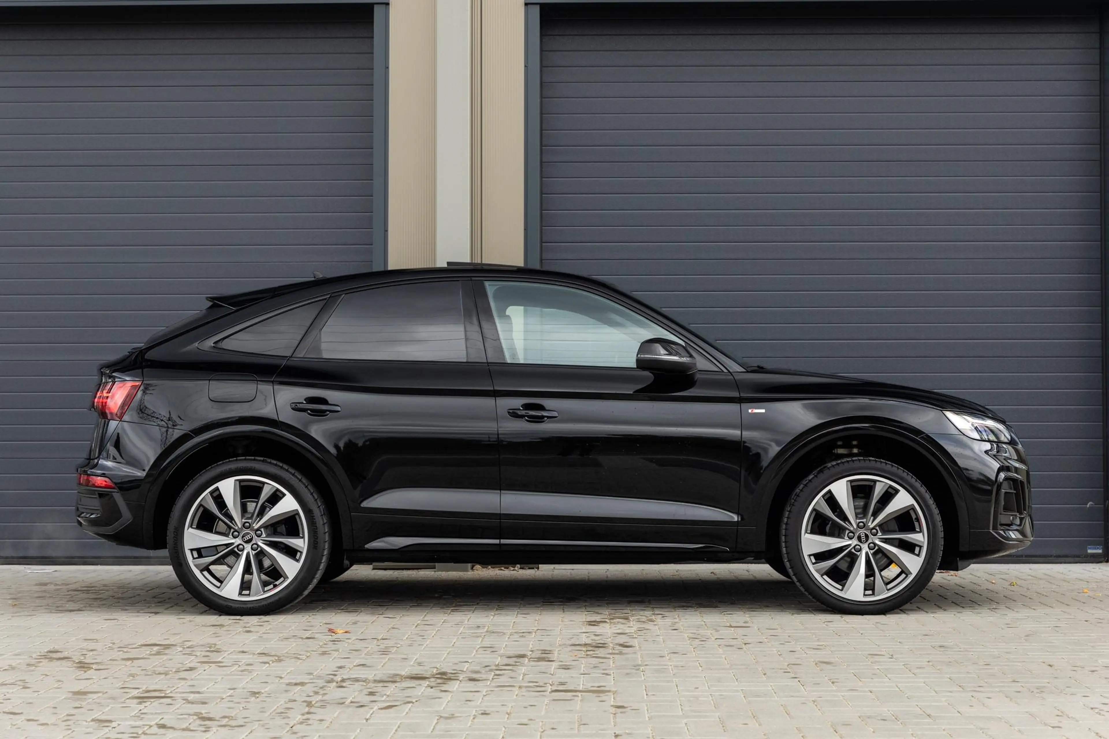 Audi Q5 Sportback 55 TFSIe 367pk PHEV S Edition | Panorama — photo 3