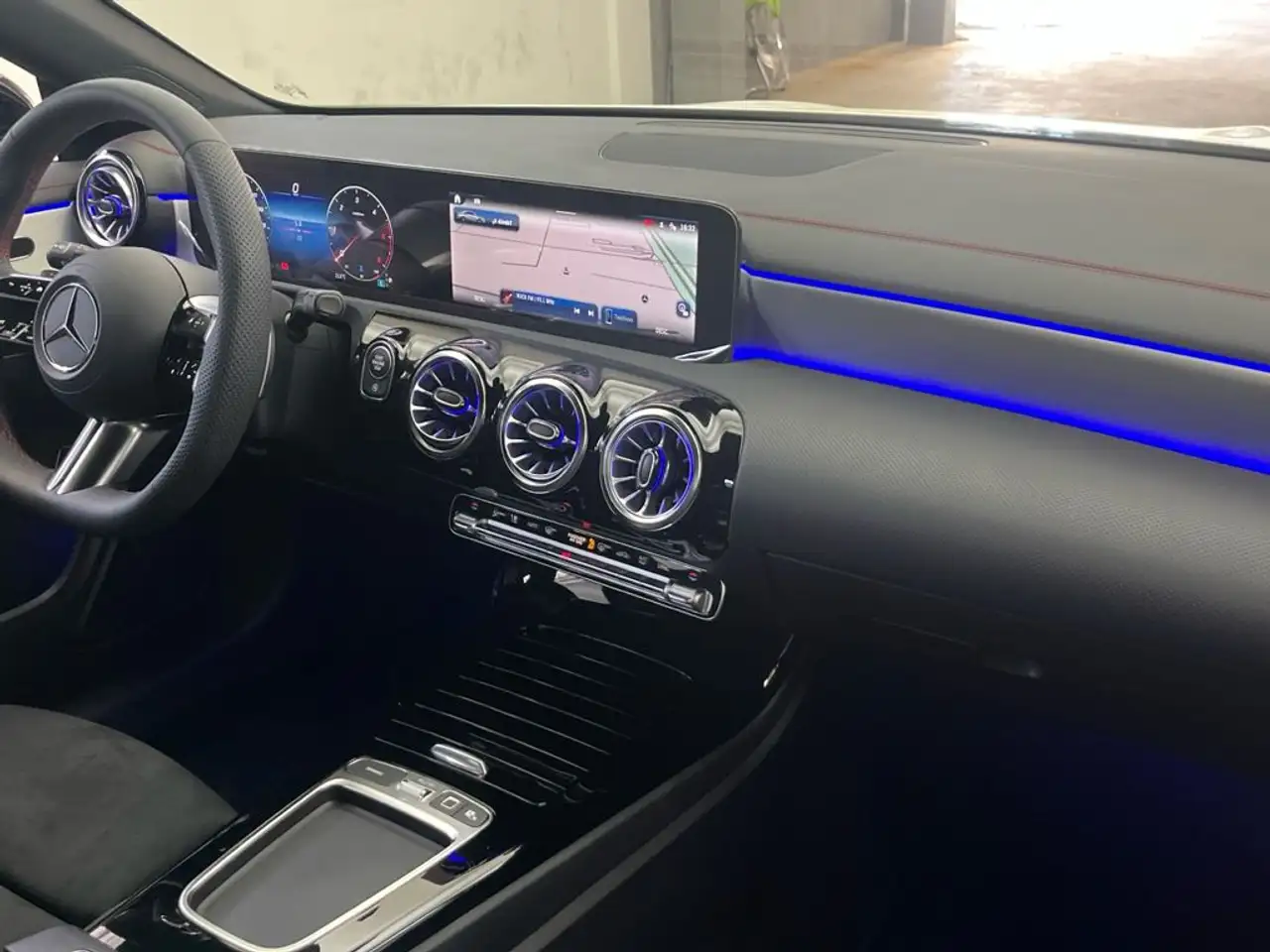 Mercedes-Benz CLA 2026 — фото 10