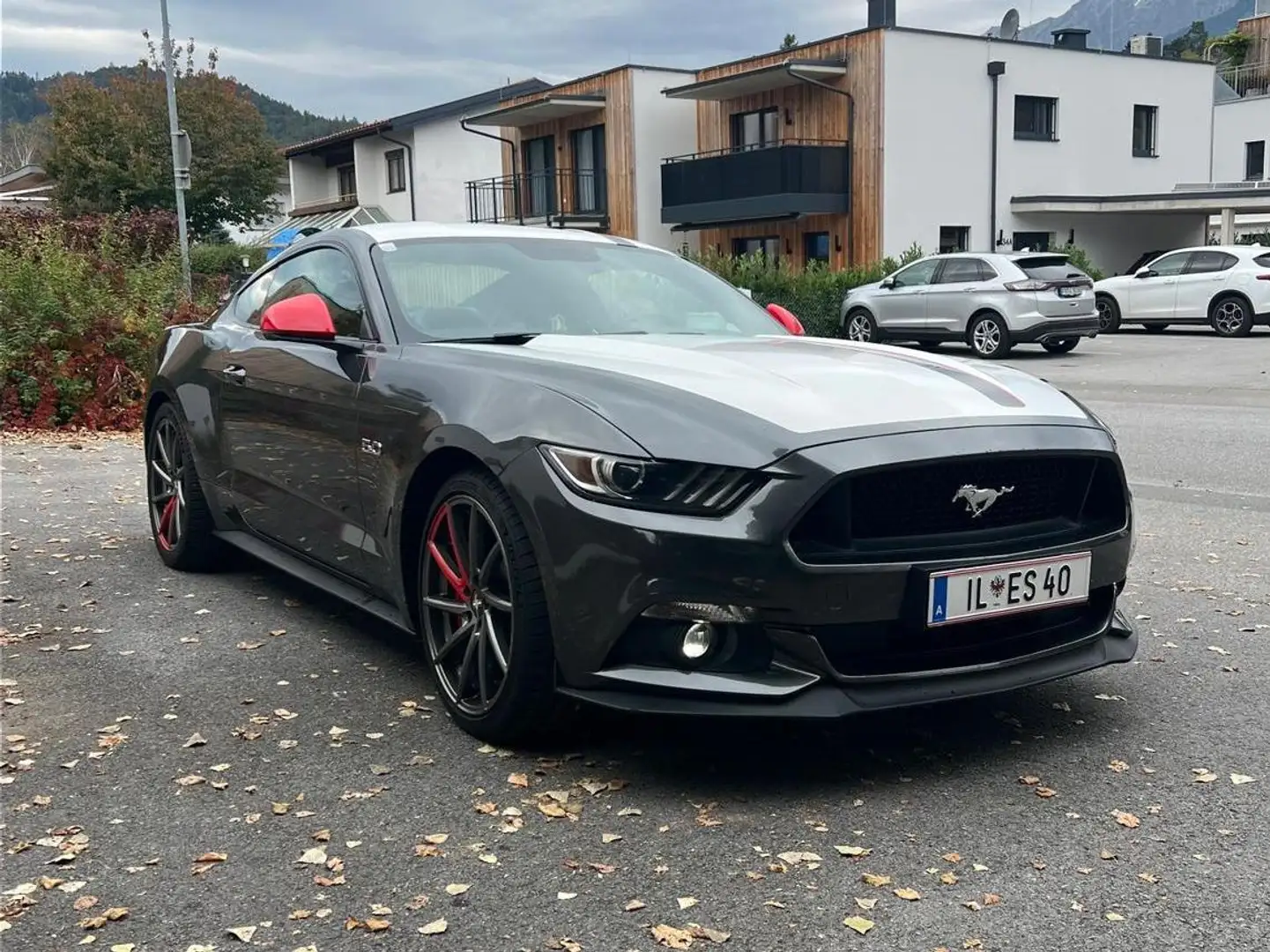 Ford Mustang GT**SERVICEGEPFLEGT** Gris - 1